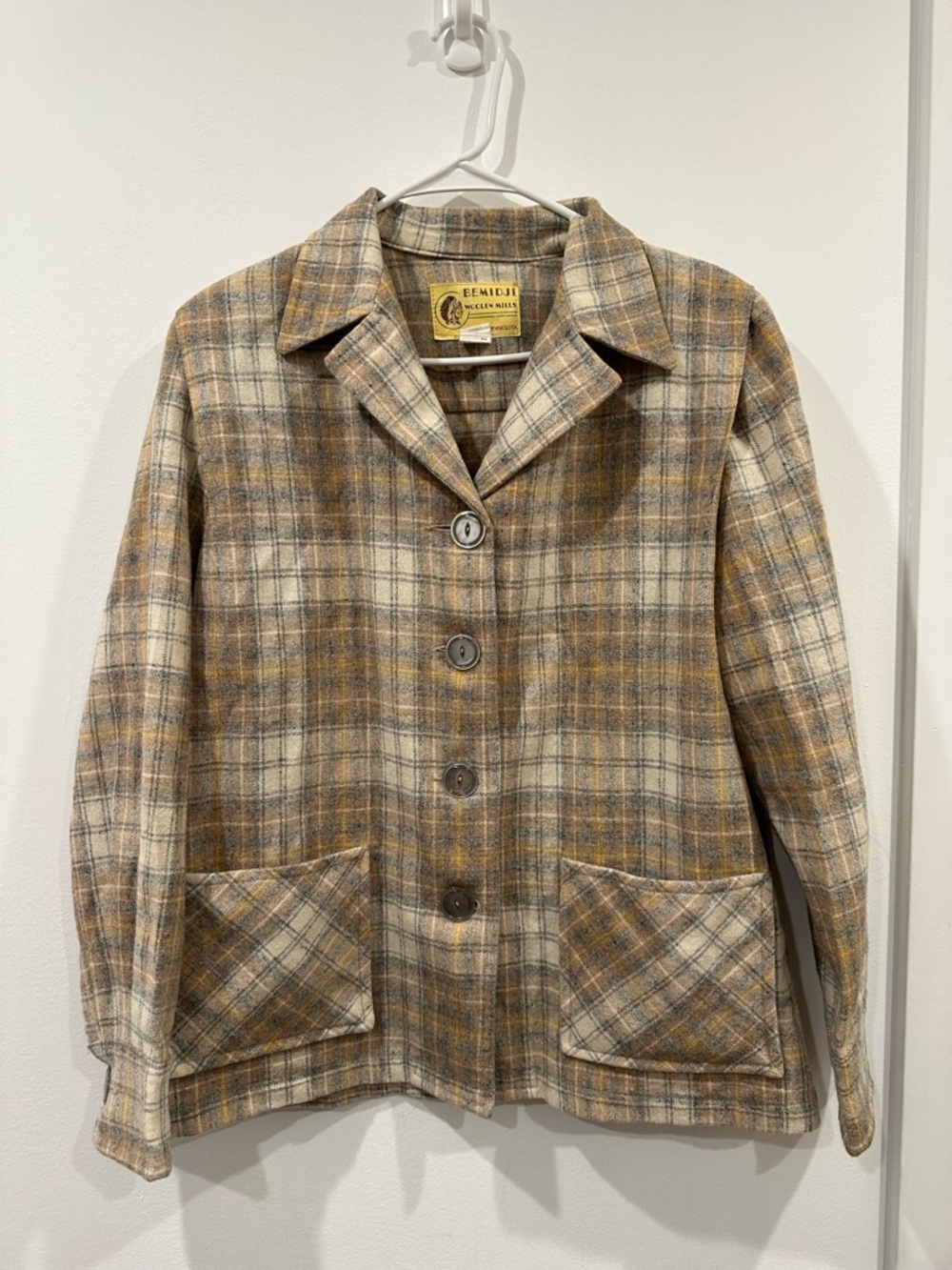 Vtg Bemidji Woolen Mills USA Plaid 100% Wool Shirt Womens Size 14 Chore Beige